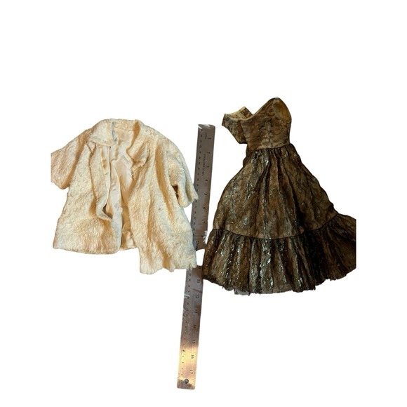 Vintage Doll Clothes Lot of 24 Pieces Dresses Outfits Mixed Styles - Picture 2 of 9